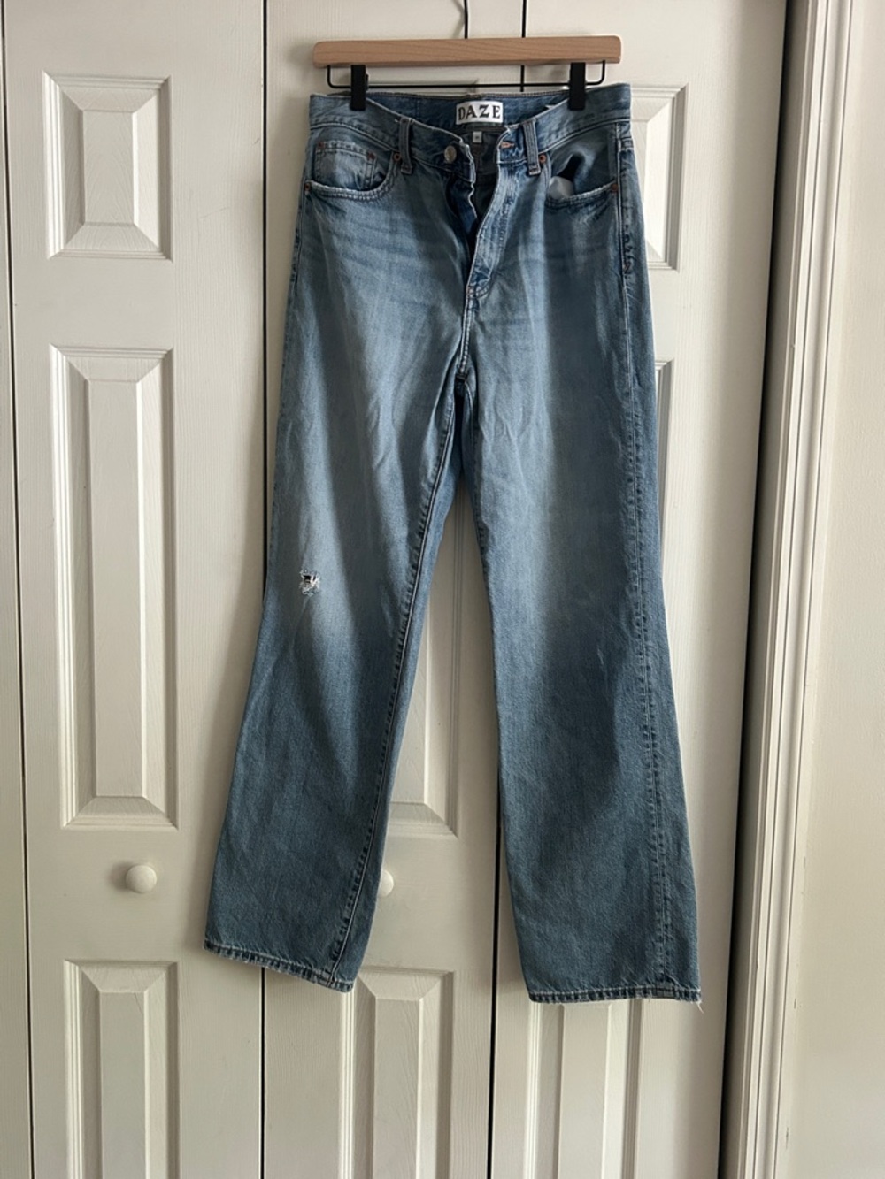 DAZE Light Blue Straight-Leg Women’s Jeans